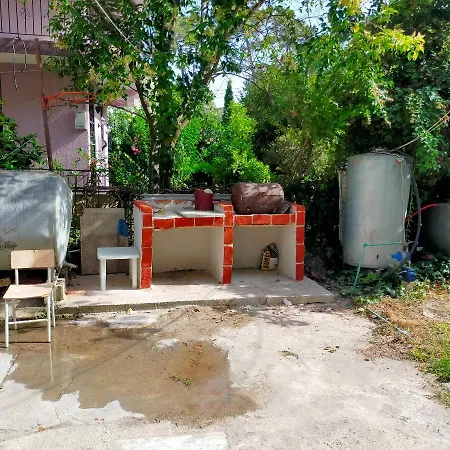 Mimoza Appartament *