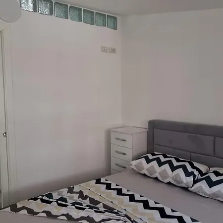 Mimoza Appartament Appartement
