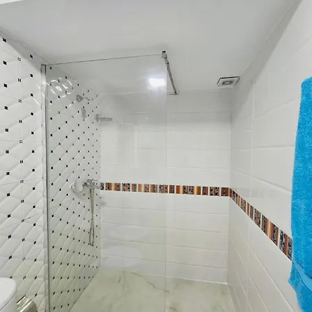 Mimoza Appartament Apartment *