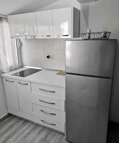 Mimoza Appartament Appartement Golem (Tirana)